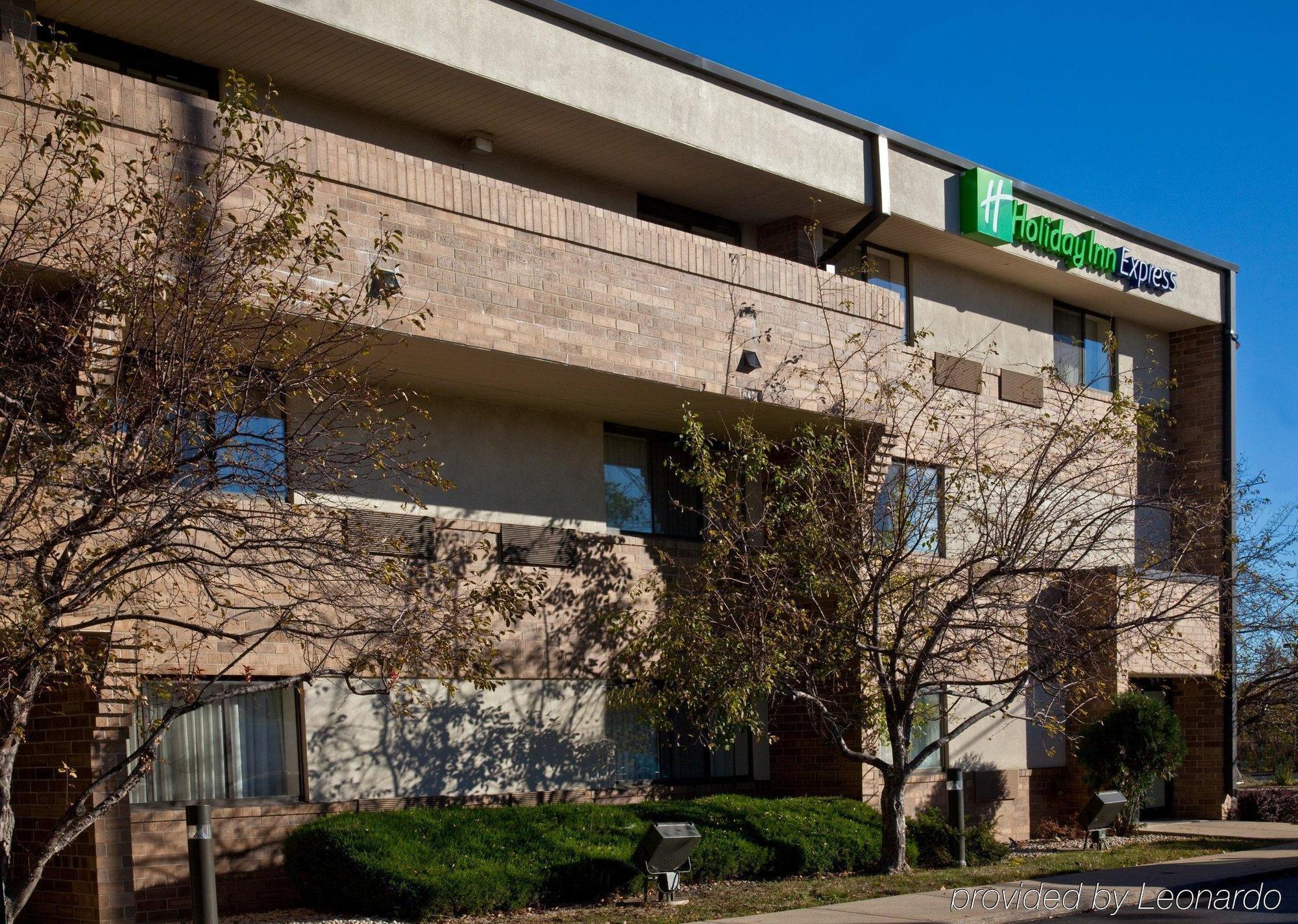 Holiday Inn Express Chicago Nw - Arlington Heights By Ihg Bagian luar foto
