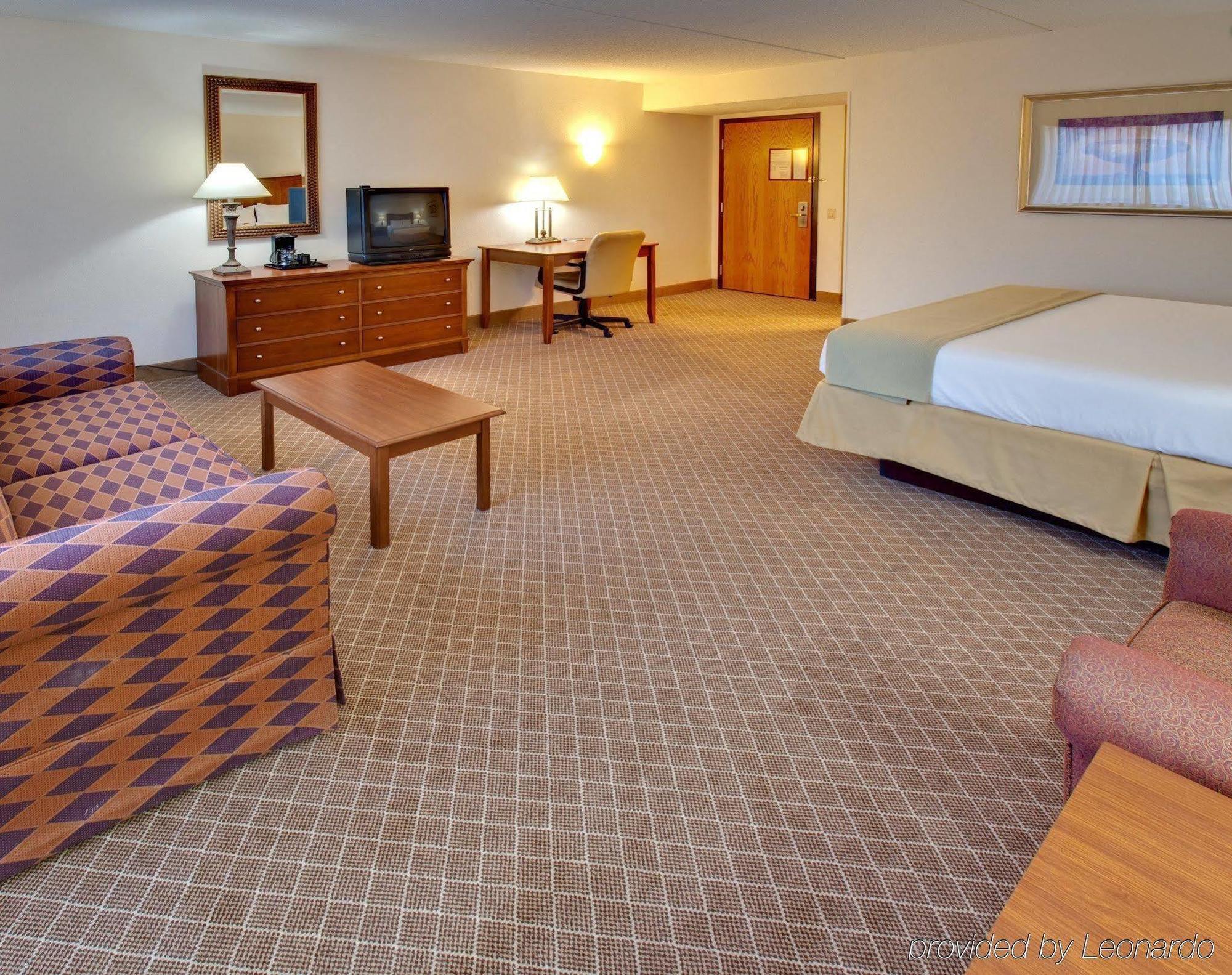 Holiday Inn Express Chicago Nw - Arlington Heights By Ihg Ruang foto